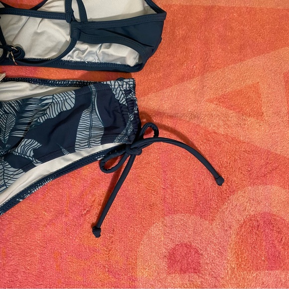 CUPSHE ~ bralette bikini - Picture 3 of 3